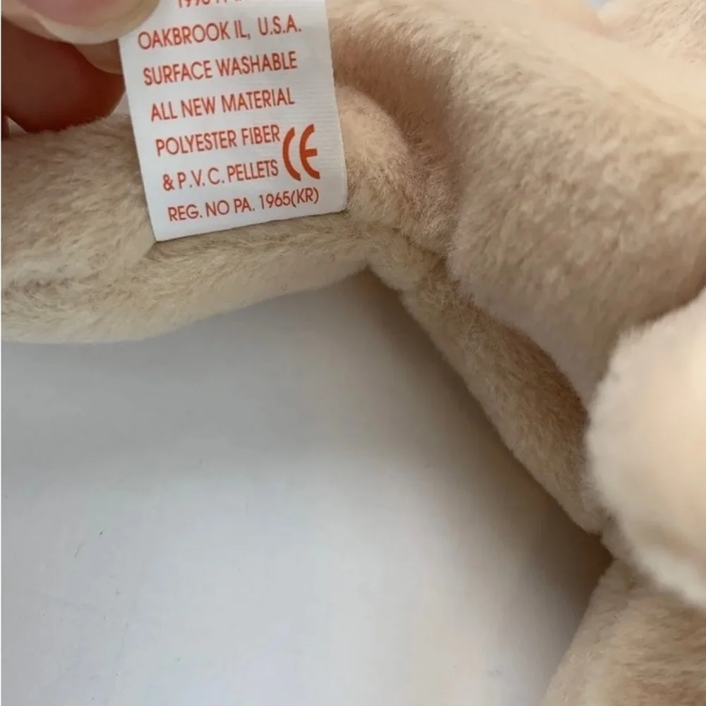 Vintage 1996 Pugsly Beanie Babies